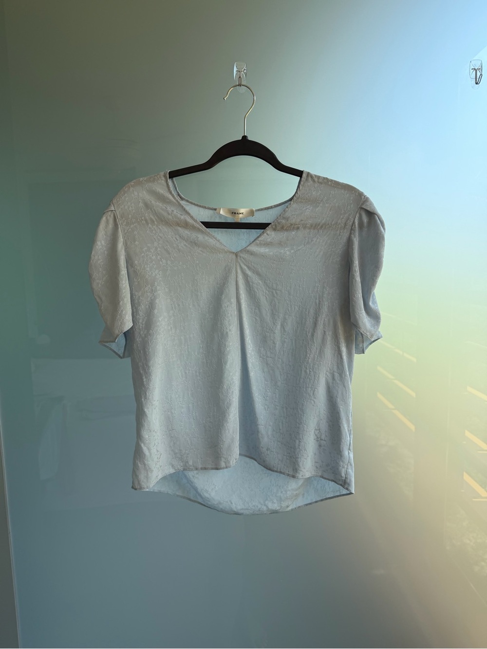 Frame Denim Silky Floral Embroidered Light Blue Top - Picture 2 of 4